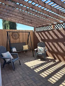 Adorable Clean Cottage in the Desert - Image 2