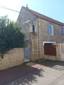 Private apartment with garden near Bayeux - Image 2