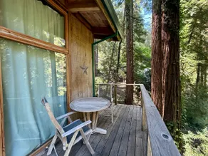 Tranquil Monte Rio Treehouse • 1BR Retreat - Image 3