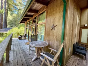 Tranquil Monte Rio Treehouse • 1BR Retreat - Image 5