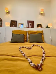 nice cozy duplex near city center - Image 4