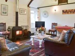 Trenay Barns Cottage - Image 3