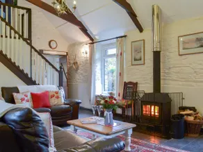 Trenay Barns Cottage - Image 2