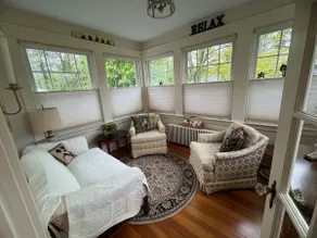 New England Cottage Near Beaches UMass Dartmouth - Image 2