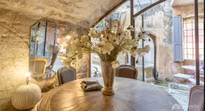 Unique & magical artist's house in the Luberon - Image 4