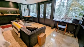 Stunning Cabin In The Woods - Close to Nelson - Image 3
