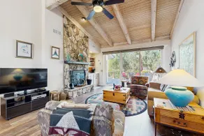 Beautiful 2BR Sedona townhome with pool & hot tub - Image 5