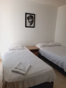 Entire Aqualina Green Apartment - Image 5