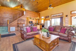 Mtn-View Hilltop Hideaway w/ Deck in Show Low - Image 4