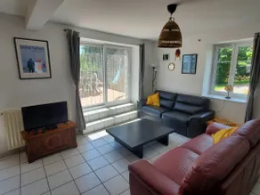 Cozy 8-person gîte in the Pilat Natural Park, ideal for families and groups. - Image 4