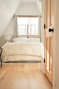 Cozy a-frame: New kitchen, mins to hiking + skiing - Image 2