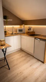 ”Le cocooning” air-conditioned studio in Oyonnax - Image 3