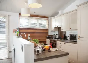 Carisbrooke Premier Lodge - Image 4