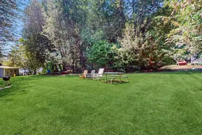 3BR lakefront retreat w/ patio - dogs welcome - Image 2