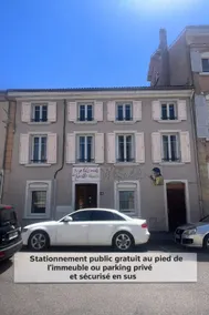 2 large double beds, terrace access - Image 5