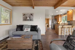 Hot tub and seclusion at Stone Cliff Cabin! - Image 4