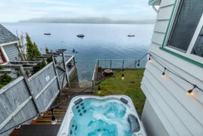 Hood Canal 4BR Beach*Hot Tub*Kayaks*SUPs - Image 3