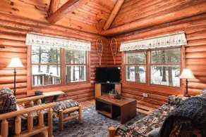 Lakefront Log Cabin w/Loft, Kayaks, Canoe, EV - Image 5