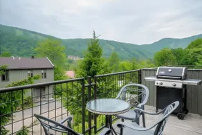 Condo Rustique Stoneham | AC | Balcony | BBQ - Image 5