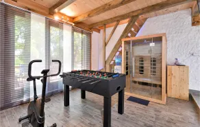 Beautiful Home In Sveti Ivan Zelina With Sauna - Image 3