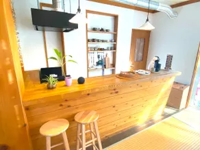 1 minute to the sea and private hot spring | Entire house rental in Omuroyama area | 2-8 people, tatami and BBQ | Tomato Station pick-up (free) - Image 3