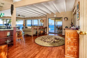 Paradise Bluff Upscale Home w/Endless Ocean Views - Image 4