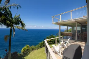 Paradise Bluff Upscale Home w/Endless Ocean Views - Image 2