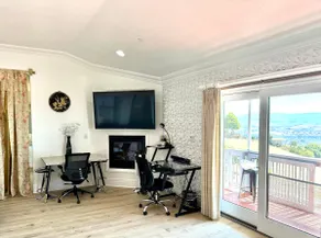 Beautiful View - Private XL Flat w/ full kitchen - Image 4