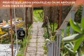 The Atypical - 350 Sqm Garden - Heart of the city - Image 2