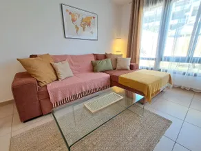 Spacious apartment with large private garden in Palm Mar - Image 2