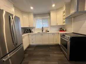 Burl-Town | Bright 2BR Main Floor Suite w/ Parking - Image 3