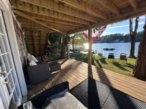 Cozy, 3BR lake-side retreat and outdoor oasis - Image 3