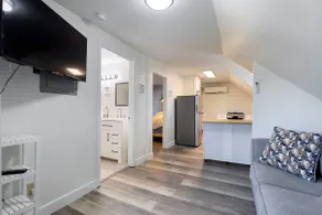 Pine Point | FAST Wi-Fi |Office area |Pets welcome - Image 3