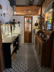 🦩 TREMBLANT Artists' Studio - Image 4