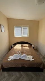 Bungalow number 1 - Image 2