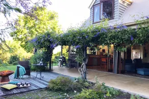 French Cottage & Loft - Image 2