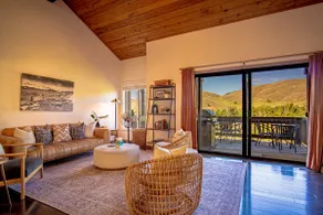 Panoramic Views! Designer`s Condo on Golf Course w/Resort Amenities - Image 2