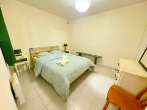 T2 Cahors Quiet Center*Free parking 5 minutes away - Image 3