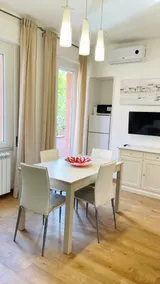 Victoria Apartment - Image 5
