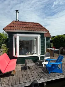 Breukelen vacation home with motorboat and sups. - Image 4