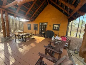 Beautiful Cabin on Private Lake - Image 2