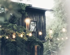 Extraordinary Bridge House - Sep Dates Available - Image 2