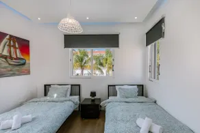 Villa Myria, 3BD, Private Pool, Garden, BBQ, Near the Beach in Kisonerga - Image 5