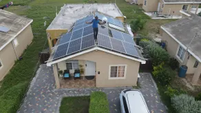 Solar Equipped Exquisite Ultra Modern 2 bath King - Image 2