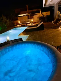 Villa Baggi (Villa With Pool By The Sea) - Image 2