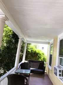 Great Price;Beautiful, Spacious 3 Bed 2 Bath in a House Near Downtown Portsmouth - Image 4