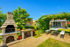 Family Friendly House Kacana - Garden & BBQ - Happy Rentals - Image 2