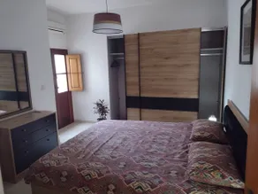 Central, spacious and quiet flat in St Gilian - Image 4