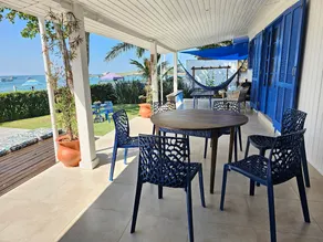 Casa Janela Azul | Oceanfront, Praia da Armação. - Image 4