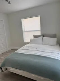 🔆Modern Hidden Gem Gated 2bdrm 15 min Fr DWTN H - Image 3